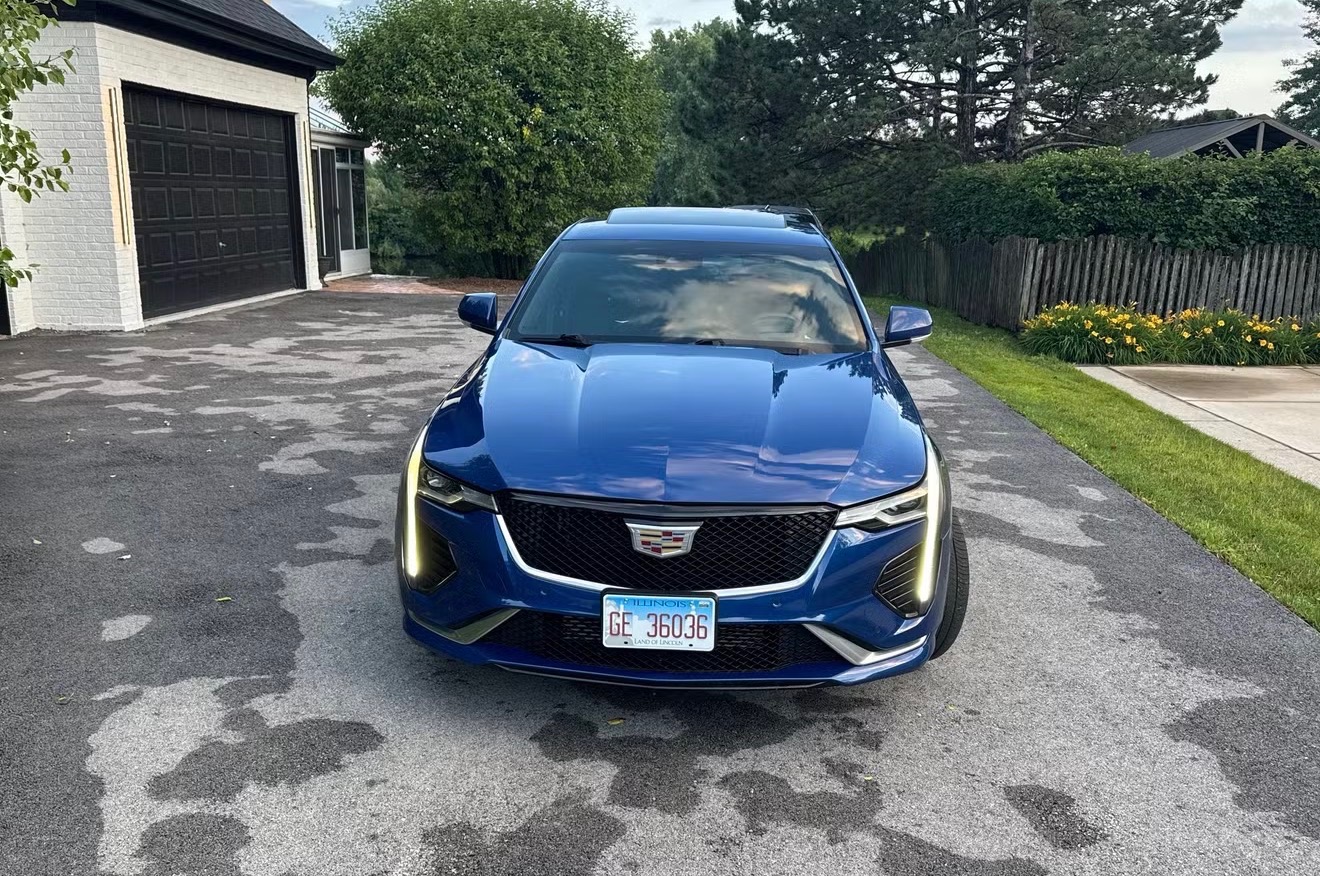 Cadillac CT4 350T