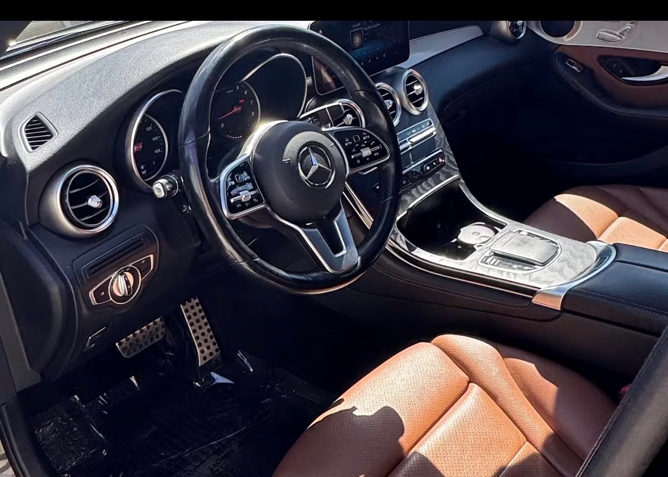 Mercedes-Benz GLC 300 Coupe photo 4