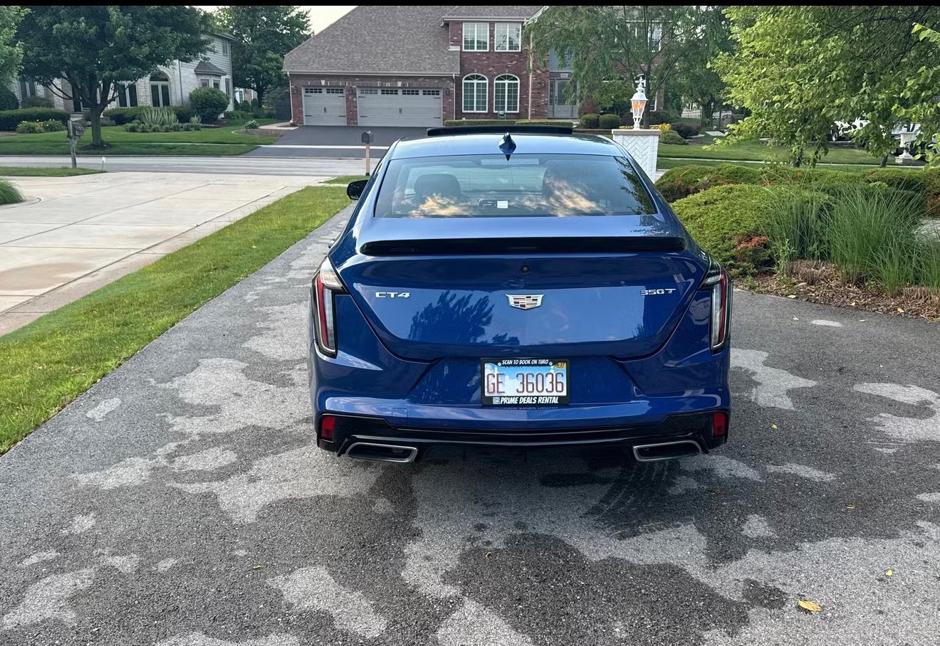 Cadillac CT4 350T photo 3